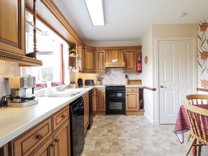 Geschirrspüler, Hochstuhl