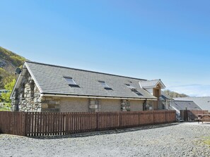 Exterior - Ysgubor Uchaf - 29517 (Arthog, near Fairbourne)