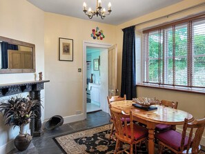 Dining - The Headmasters Cottage (South Hill, near Tamar Valley)