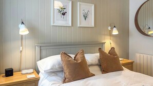 1 quarto, Wi-Fi de cortesia, roupa de cama