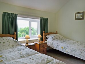 2 bedrooms, free WiFi, bed sheets