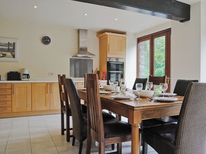 تناول الطعام