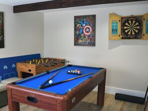 Spielezimmer