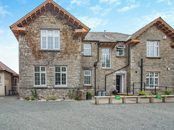 Exterior - 1 bedroom accommodation in Meathop, near Grange-over-Sands (Meathop, near Grange-over-Sands)