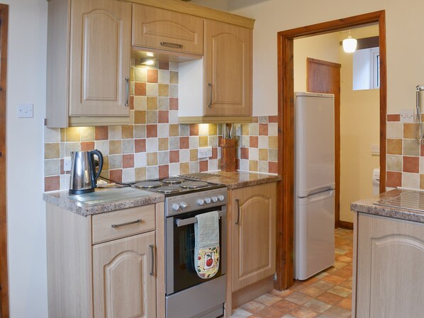 Dishwasher, highchair