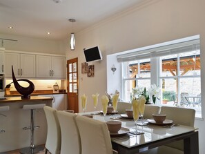 Uklassifisert bilde, 2 av 19, knapp