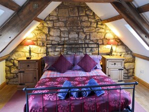 3 chambres, Wi-Fi gratuit, draps fournis