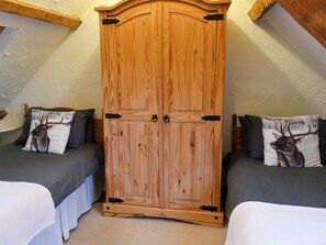 3 Schlafzimmer, kostenloses WLAN, Bettwäsche