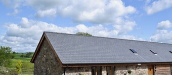 Y Dderwen at Brynglas Farm