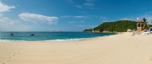 ใกล้ชายหาด