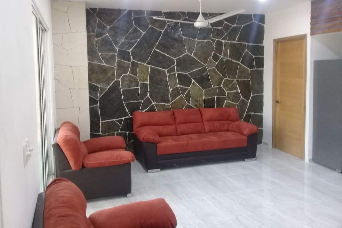 Palmas de Chahue 8 | Wohnzimmer | 43-Zoll-Flachbildfernseher mit Kabelempfang, Fernseher