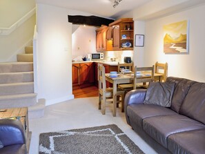 Living area - 1 bedroom accommodation in Windermere (Windermere)