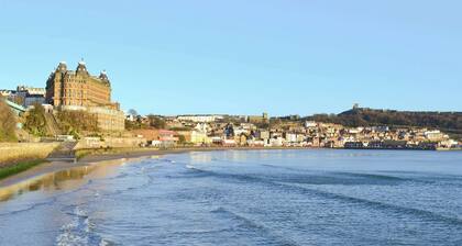 2 bedroom accommodation in Scarborough