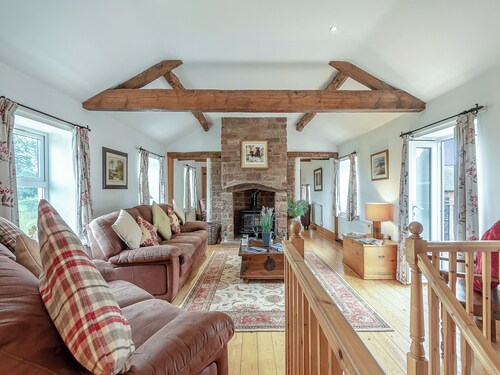 3 bedroom accommodation in Scaleby, near Brampton