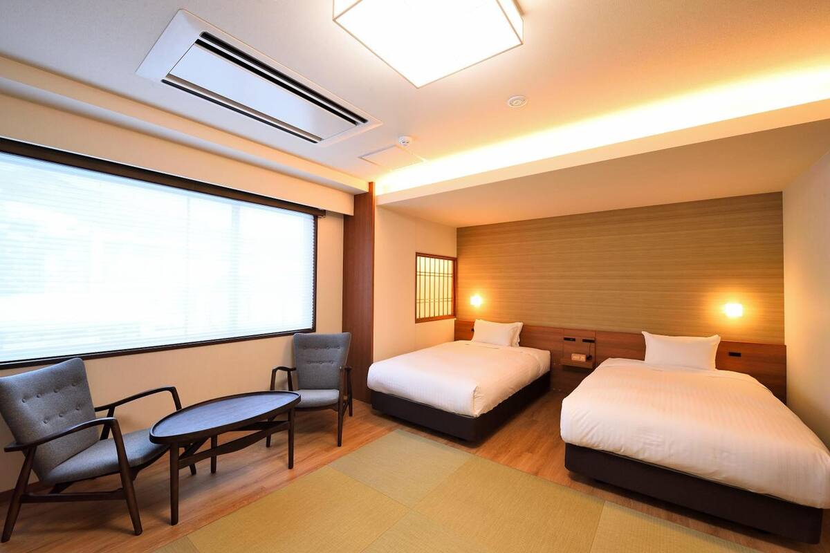 in-room safe, desk, free wifi, bed sheets