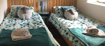 2 bedroom accommodation in Martin, near Fordingbridge