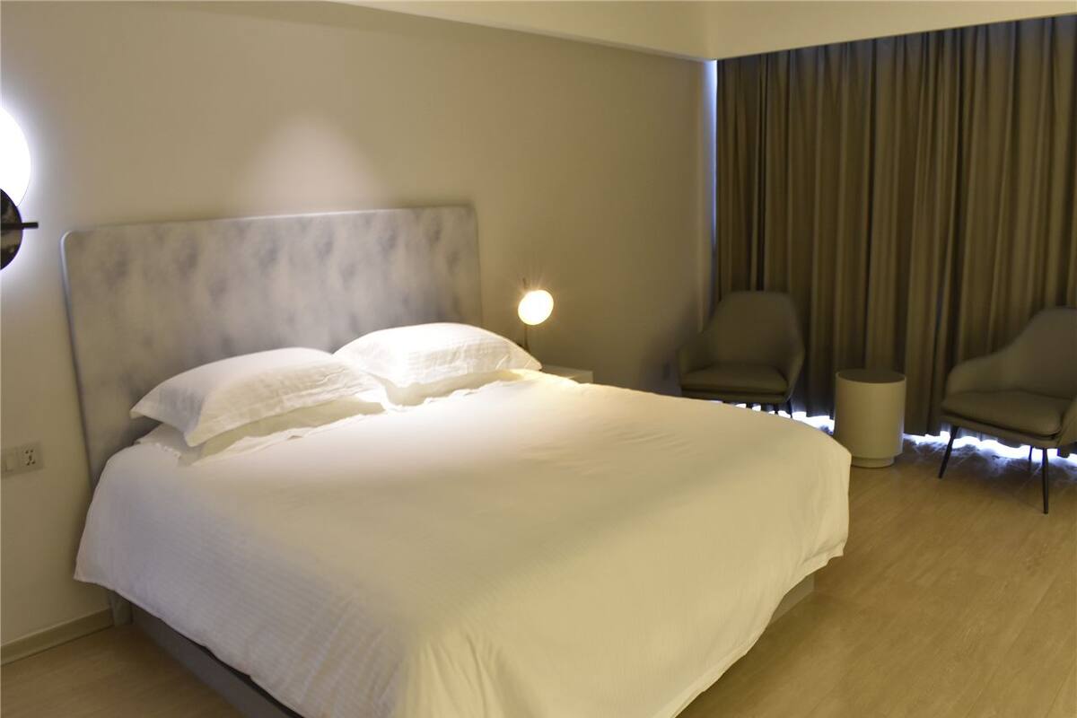 Business Room (A) | Rollaway beds, free WiFi
