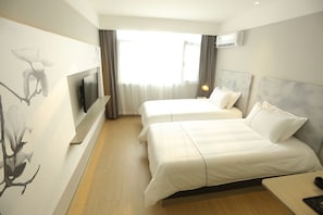 Twin Room (A) | Free WiFi