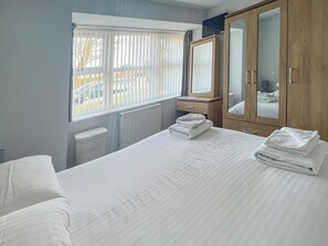 2 dormitorios, wifi gratis, ropa de cama