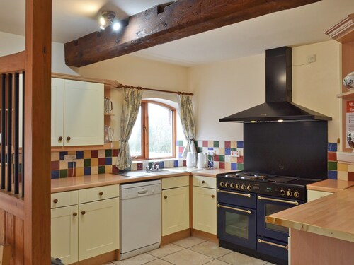 6 bedroom accommodation in Somersal Herbert, near Ashbourne