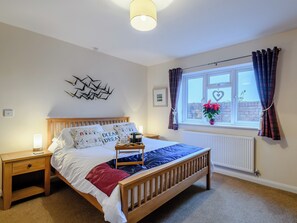 4 habitaciones, wifi gratis y ropa de cama 
