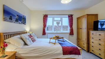 4 Schlafzimmer, kostenloses WLAN, Bettwäsche