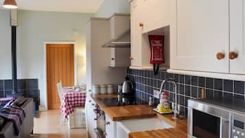 Dishwasher, high chair, cookware/dishes/utensils