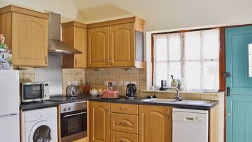 Dishwasher, high chair