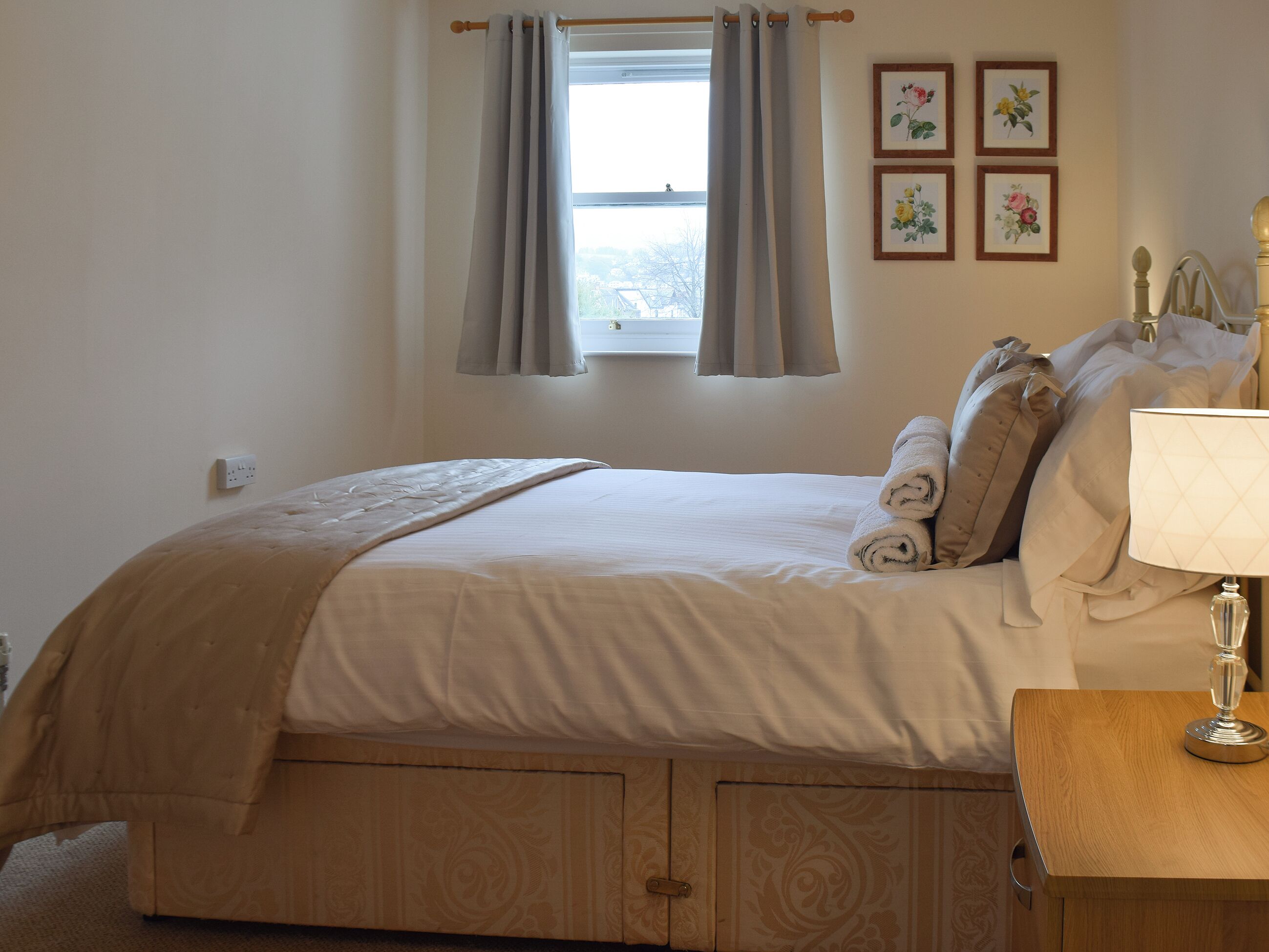 1 bedroom, WiFi (free), bed sheets
