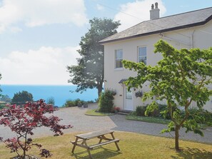 Property grounds - 2 bedroom accommodation in Maidencombe, near Torquay (Maidencombe, near Torquay)
