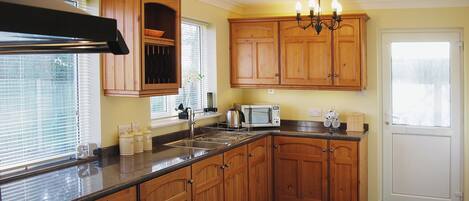 Dishwasher, high chair