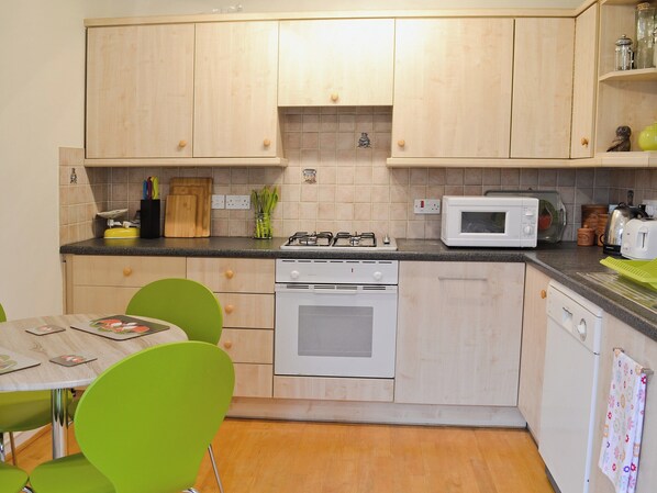 Dishwasher, highchair