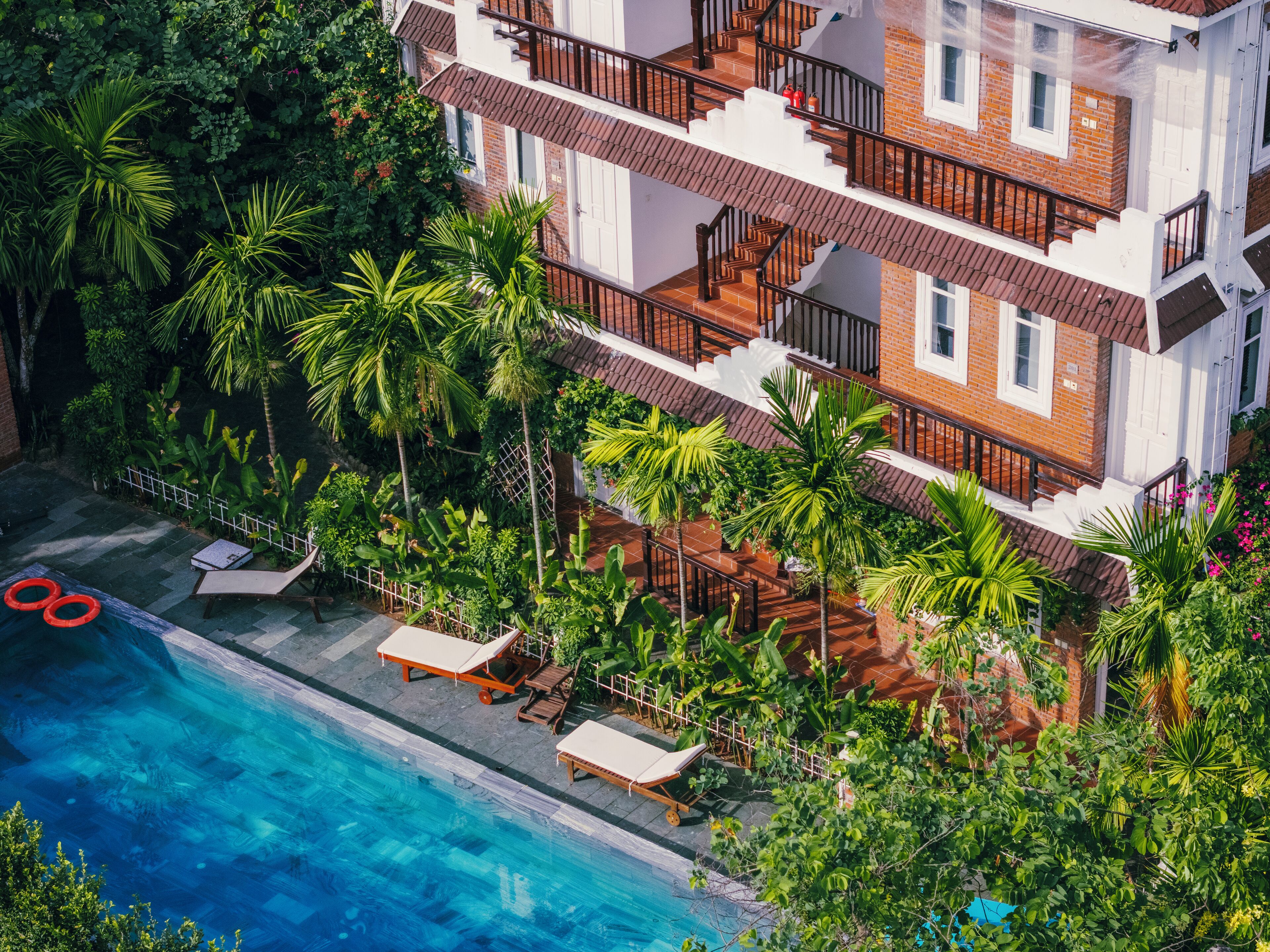 Mặt tiền nơi lưu trú