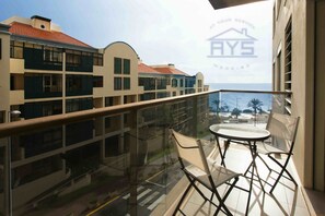 Apartment, 1 Schlafzimmer, Terrasse, Meerblick (Barreirinha II) | Terrasse/Patio