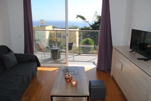 غرفة المعيشة