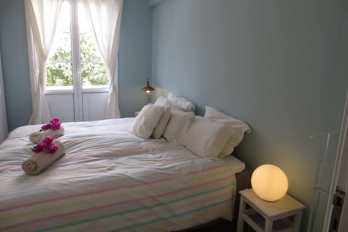 Apartment, 1 Schlafzimmer, Terrasse, Meerblick (Barreirinha II) | 1 Schlafzimmer, individuell dekoriert, individuell eingerichtet