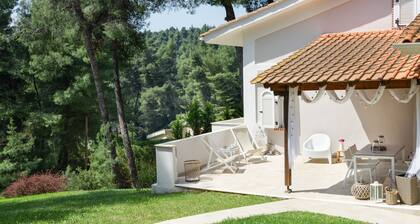 Ekatis House I by Halkidiki Villas