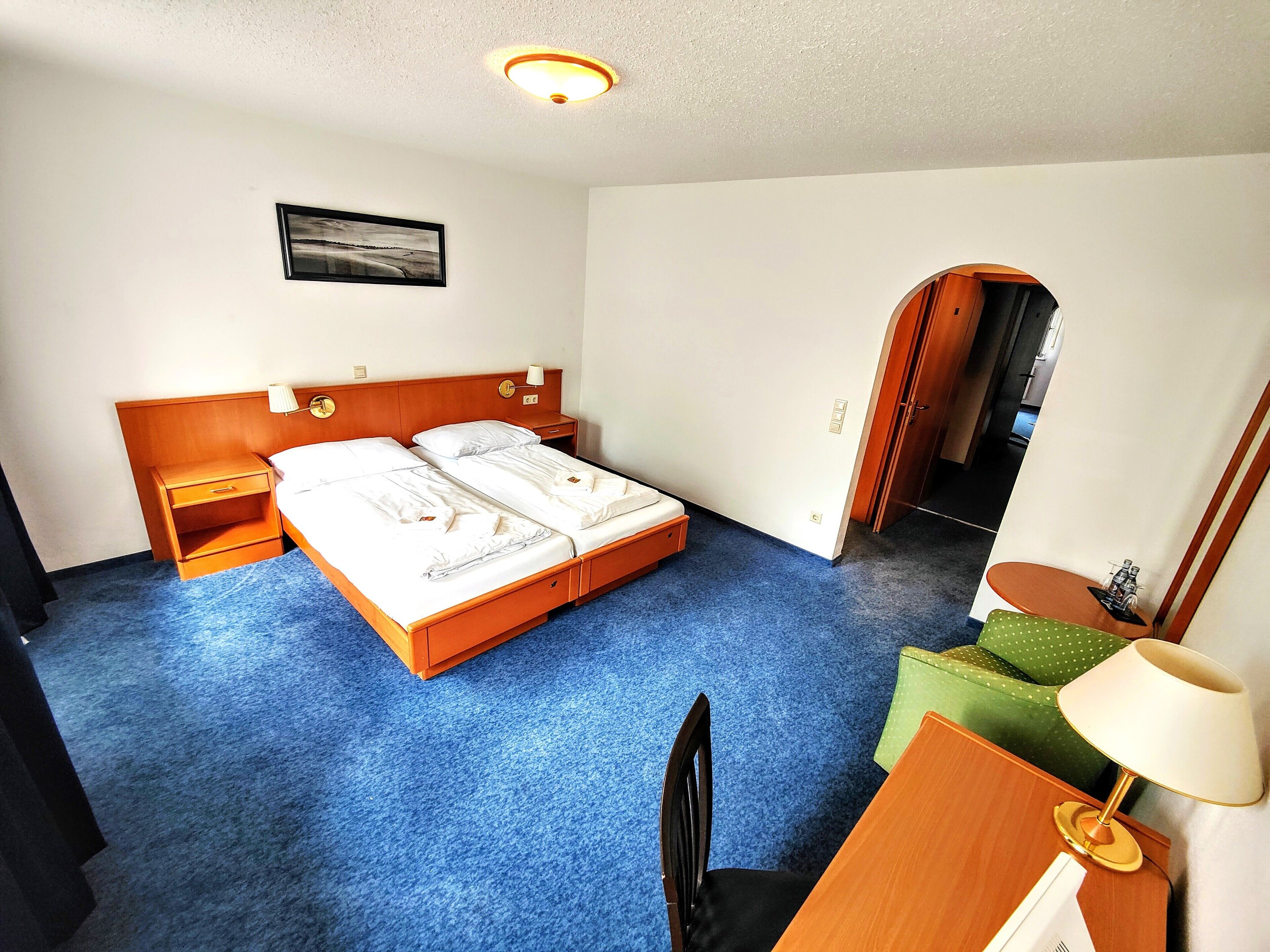 basic double room | 1 bedroom, desk, free wifi, bed sheets