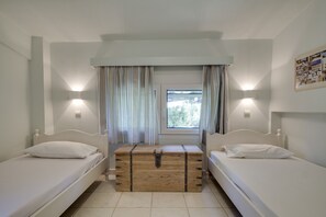 3 bedrooms, premium bedding, free cribs/infant beds, free WiFi - Ekatis House II by Halkidiki Villas (Kassandra)