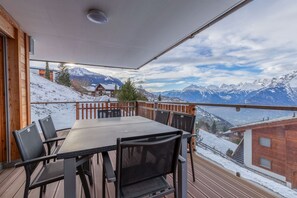 Outdoor dining - Ski Heaven SH 003 - LUXE apartment 5 pers (Veysonnaz)
