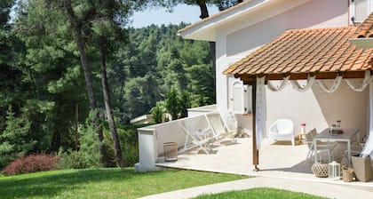 Ekatis House III by Halkidiki Villas