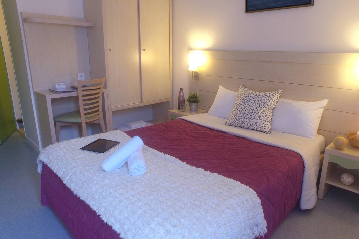 ห้องเบสิก | ห้องพักตกแต่งอย่างมีเอกลักษณ์, ตกแต่งพิเศษโดยเฉพาะ, ผ้าปูที่นอน