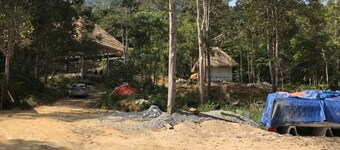 Jeli Kelantan Malaysia - 8 pax