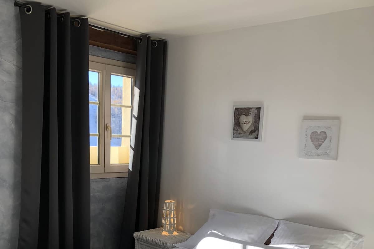 Family Room (2) | Blackout drapes, free WiFi, bed sheets