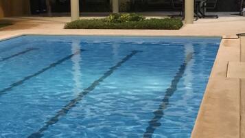 Alberca al aire libre