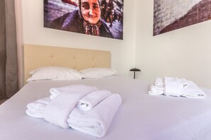 Free cots/infant beds, free WiFi, bed sheets - Cafè del Toro (Bologna)