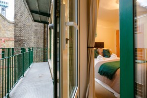 Apartment, Multiple Beds, Non Smoking | Balcony - Theatreland Walk (London)