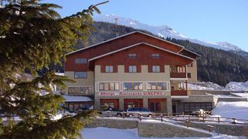 Facciata della struttura