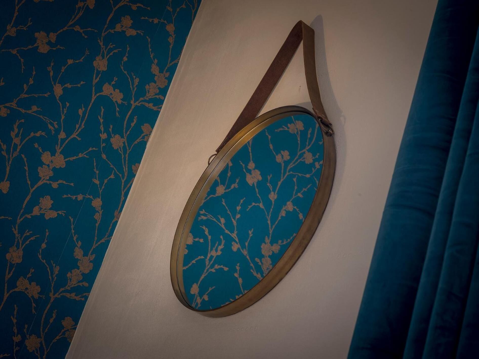 1 bedroom, individually decorated, individually furnished