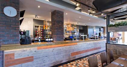 Premier Inn Gloucester - Quayside